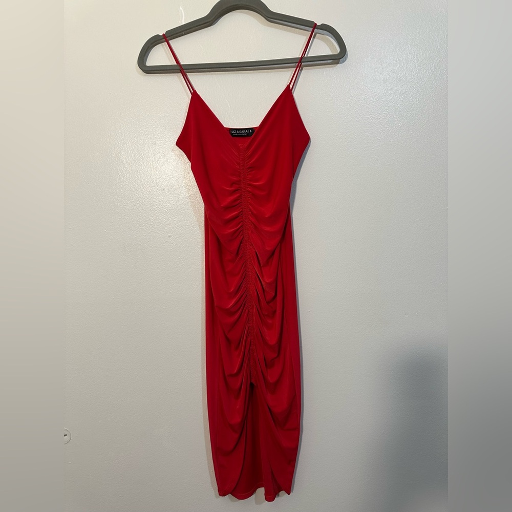 Elegant Red Ruched Dress